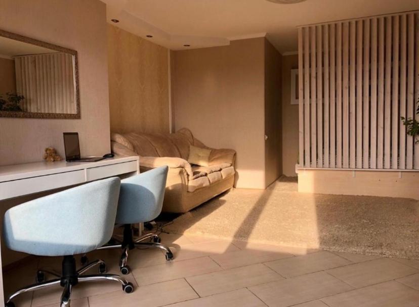Apartment In The Center Cherkasy Luaran gambar